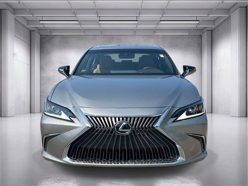 Used 2019 Lexus ES 350 w/ Accessory Package 2 FWD image 8