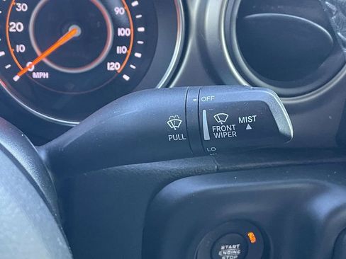 Used 2020 Jeep Wrangler Sport image 27