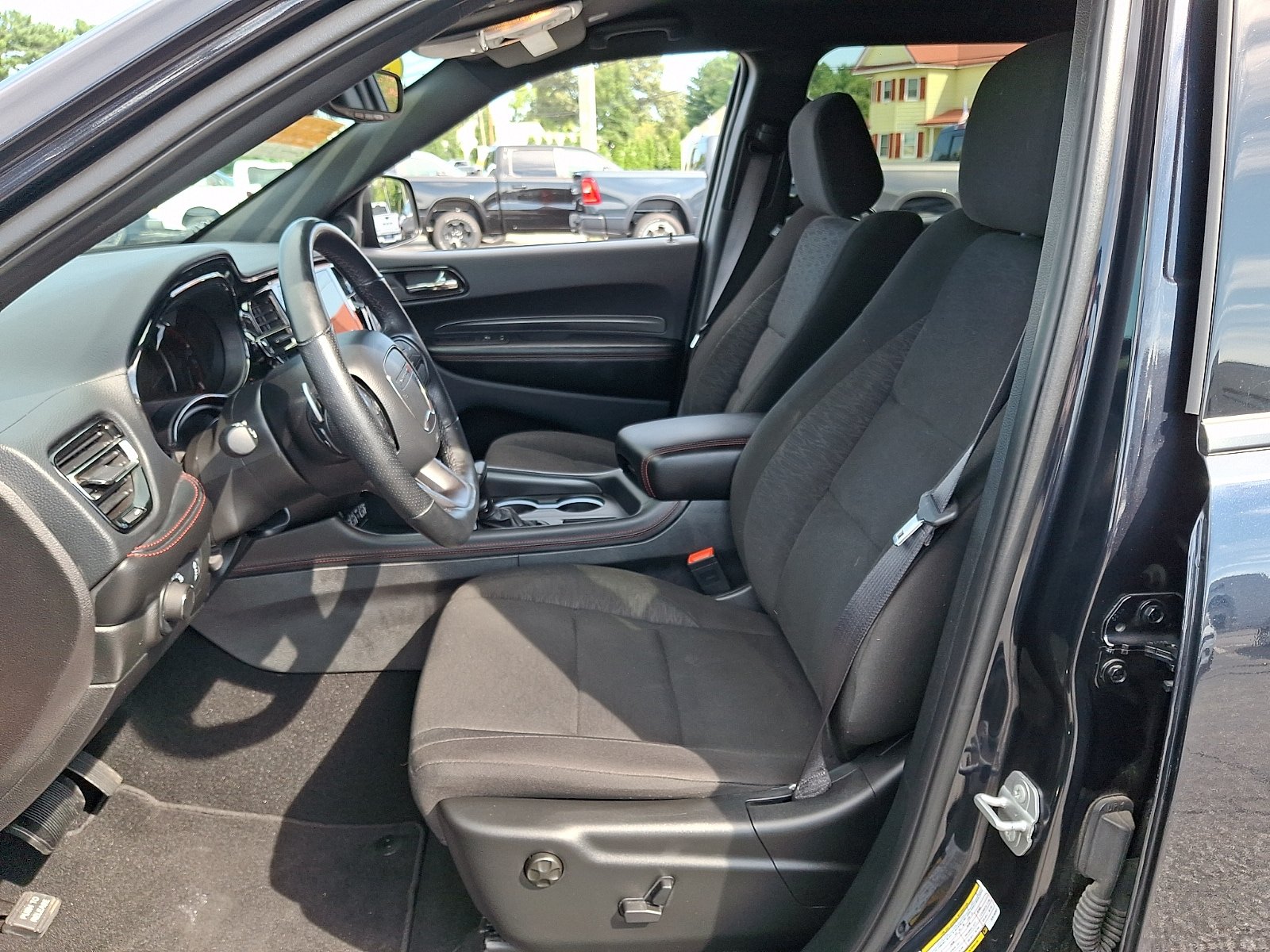 Certified 2025 Dodge Durango GT w/ Blacktop Package AWD/4WD image 14