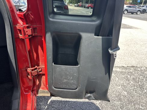 Used 2003 Chevrolet S10 Pickup LS w/ LS Preferred Equipment Group RWD image 18