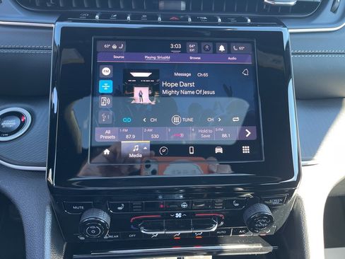 New 2025 Jeep Grand Cherokee L Altitude image 21