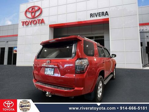 Used 2020 Toyota 4Runner SR5 Premium image 6