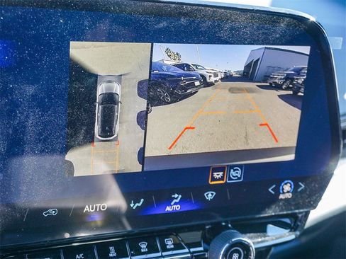 Used 2026 Chevrolet Blazer EV LT image 23