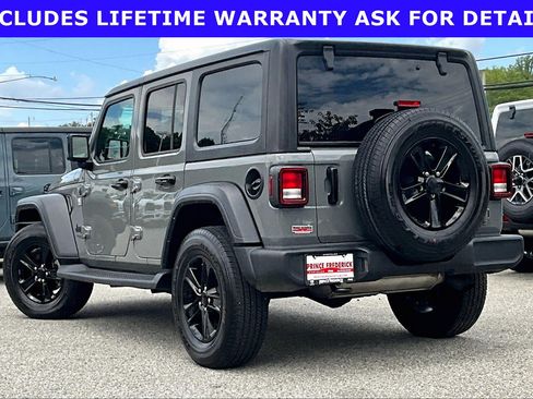 Used 2021 Jeep Wrangler Unlimited Sport AWD/4WD image 9