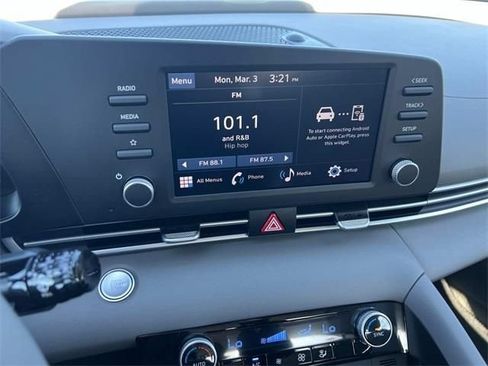 Certified 2025 Hyundai Elantra Sport FWD image 22