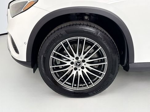 Certified 2026 Mercedes-Benz GLC 300 image 31