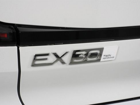 New 2026 Volvo EX30 Ultra image 15