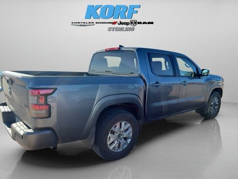 Used 2022 Nissan Frontier SV image 6