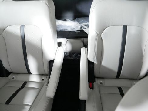 New 2026 MAZDA CX-90 Plug-In Hybrid w/Premium Sport AWD/4WD image 3