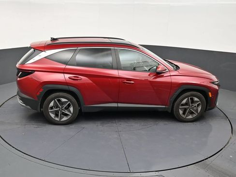 Used 2025 Hyundai Tucson SEL FWD image 16