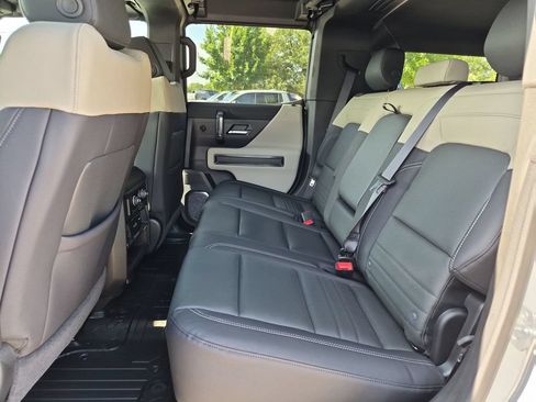 New 2026 GMC Hummer EV SUV AWD/4WD image 33