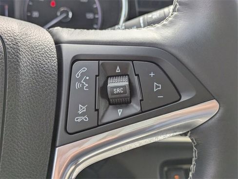 Used 2017 Buick Encore Premium image 28