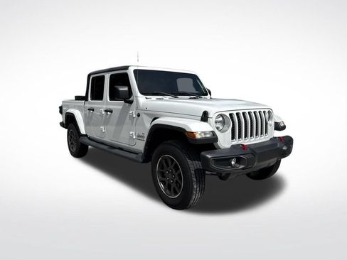 Used 2022 Jeep Gladiator Overland w/ Popular Equipment Package AWD/4WD image 2