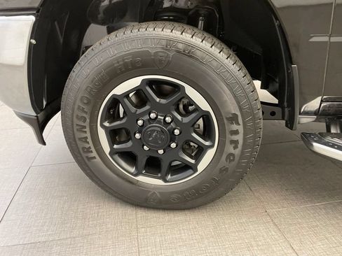 Certified 2025 RAM 2500 Laramie AWD/4WD image 7