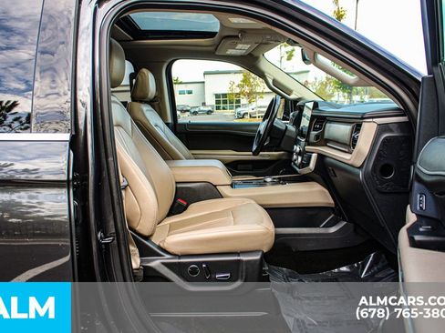 Used 2023 Ford Expedition Max Limited image 23