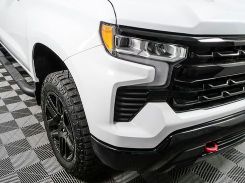 Used 2024 Chevrolet Silverado 1500 LT Trail Boss w/ Convenience Package II image 34