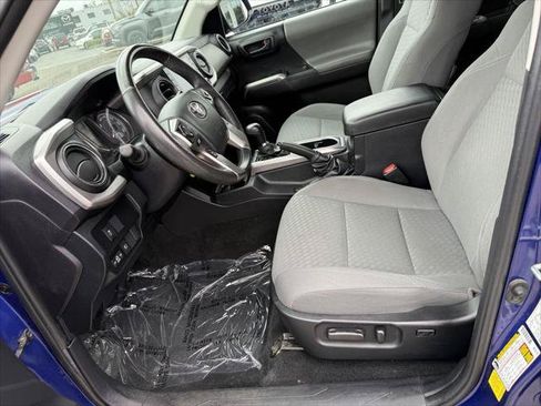Certified 2022 Toyota Tacoma SR5 RWD image 13
