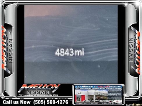 Used 2025 Jeep Grand Cherokee Laredo image 20