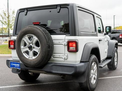 Used 2021 Jeep Wrangler Sport image 6