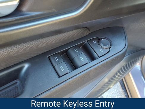 New 2026 Chevrolet Equinox EV LT image 6