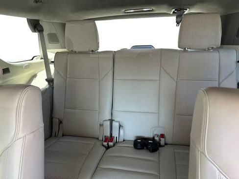 Used 2026 Cadillac Escalade Platinum Sport AWD/4WD image 11