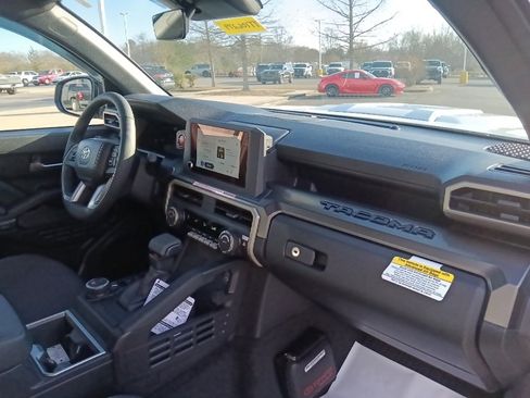 New 2026 Toyota Tacoma TRD Sport image 34