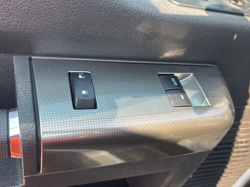 Used 2008 Ford F250 FX4 AWD/4WD image 19