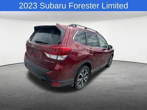 Used 2023 Subaru Forester Limited AWD/4WD image 9