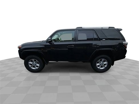 Used 2021 Toyota 4Runner SR5 Premium image 5