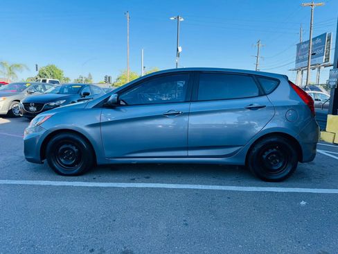 Used 2016 Hyundai Accent SE FWD image 8