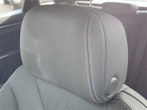 New 2025 Audi Q3 2.0T Premium image 14