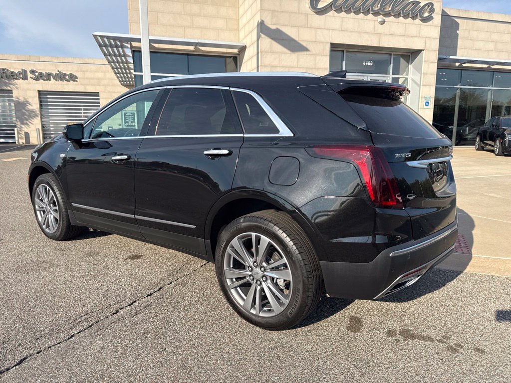 Used 2025 Cadillac XT5 Premium Luxury FWD image 5