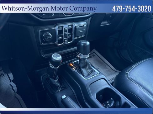 Used 2022 Jeep Gladiator Overland w/ Popular Equipment Package AWD/4WD image 13