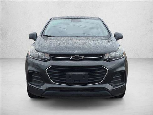 Used 2019 Chevrolet Trax LS w/ LPO, Protection Package FWD image 2