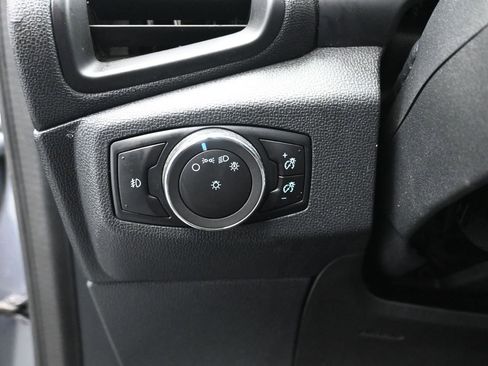 Used 2020 Ford EcoSport SES image 13