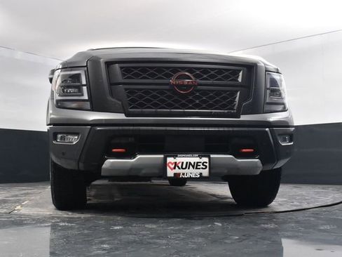 Used 2023 Nissan Titan PRO-4X w/ Pro-4x Convenience Package image 43