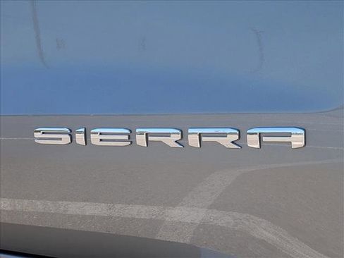 Used 2026 GMC Sierra 1500 SLT image 22