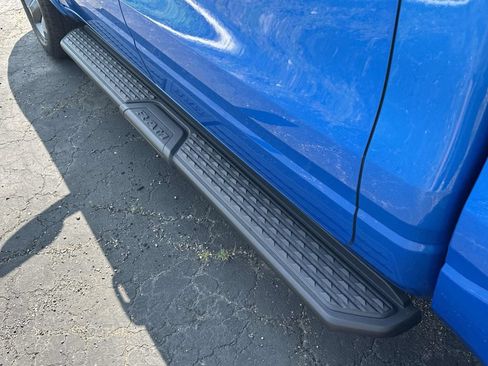 Used 2023 RAM 1500 Big Horn AWD/4WD image 14