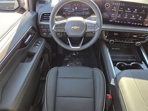 New 2026 Chevrolet Suburban Premier w/ Sun And Tow Package image 8