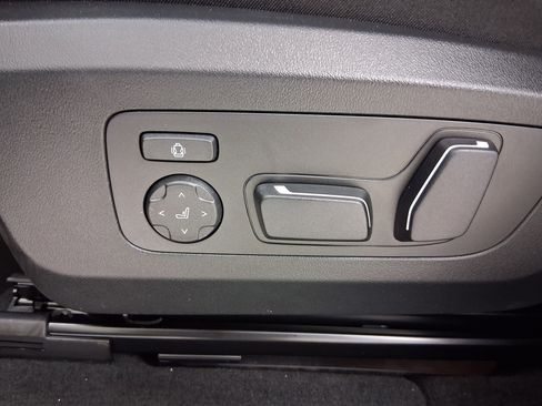 New 2026 BMW X3 xDrive30 w/ M Sport Package image 13