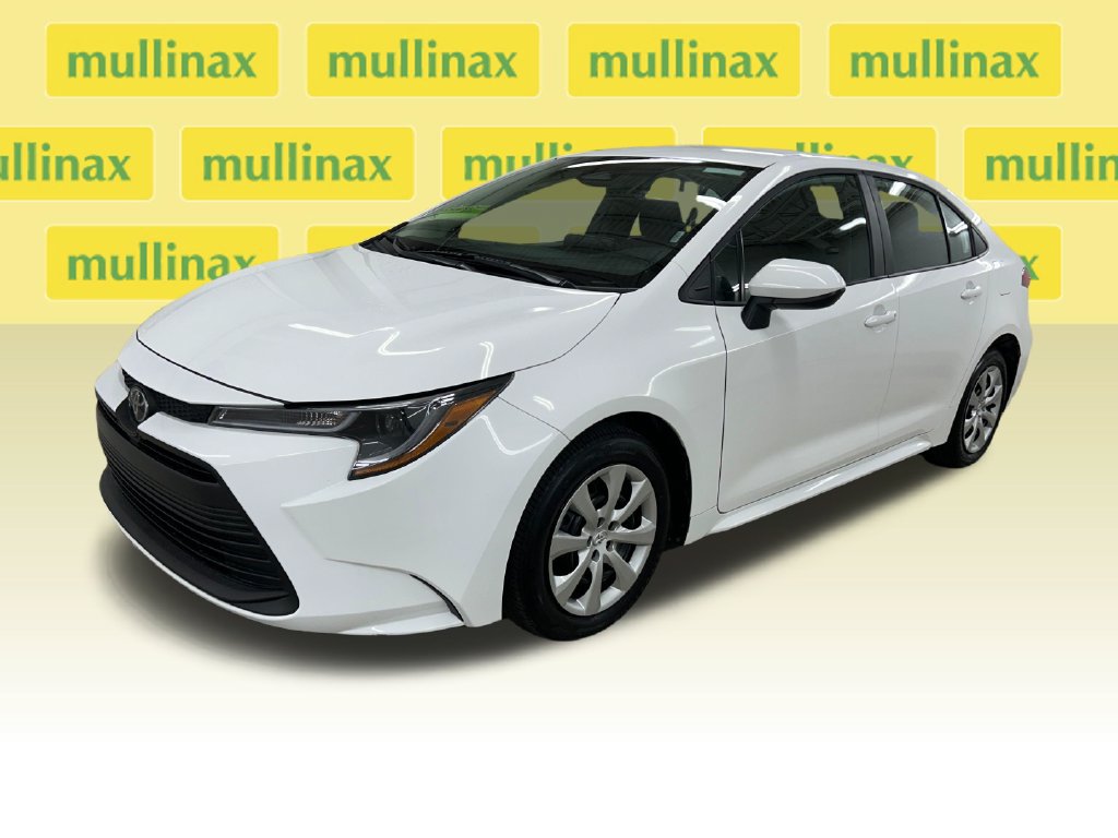Used 2026 Toyota Corolla LE FWD image 14