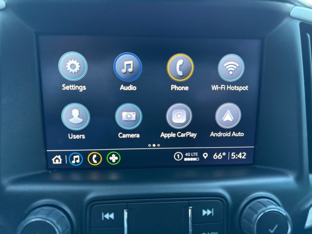 Used 2023 GMC Terrain SLT w/ Tech Package FWD image 21
