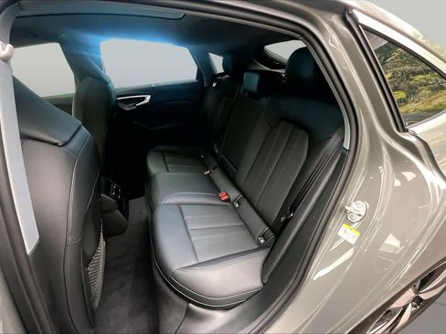 Used 2025 Audi A5 2.0T Premium Plus w/ Premium Plus AWD/4WD image 20