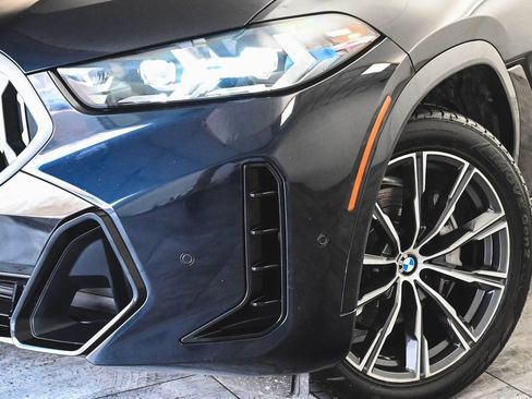 Used 2024 BMW X6 xDrive40i AWD/4WD image 46