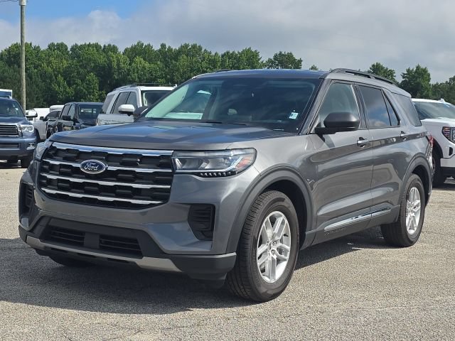 Used 2025 Ford Explorer Active RWD image 1
