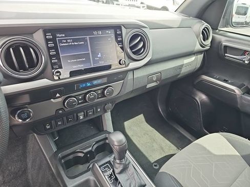 Used 2022 Toyota Tacoma TRD Sport w/ Technology Package RWD image 23
