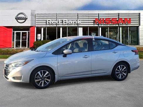 Certified 2025 Nissan Versa SV w/ Trunk Package image 5