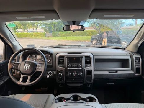 Used 2017 RAM 1500 Express AWD/4WD image 17