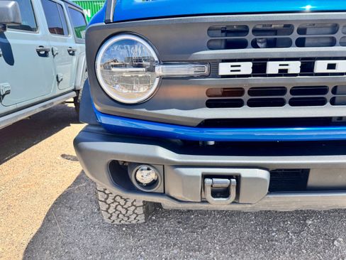 Used 2023 Ford Bronco Black Diamond image 4