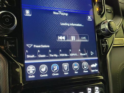 Used 2020 RAM 1500 Limited AWD/4WD image 18